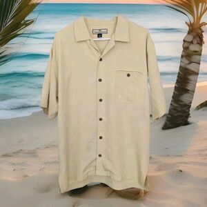 Tommy Bahama Men’s 100% Silk Soft Yellow Embossed Hawaiian Shirt Medium